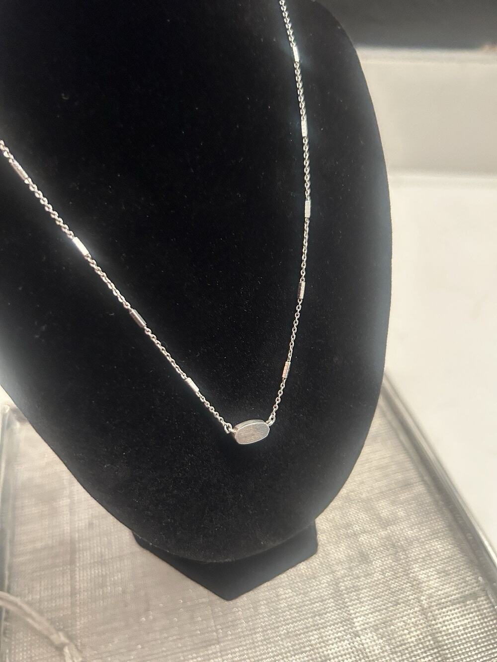 Kendra Scott Fern Necklace Rhodium Plated 15-17” Adjustable With Pouch